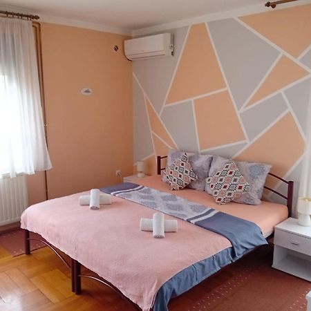 Apartments & Rooms 4 Rijeke Karlovac Exterior photo