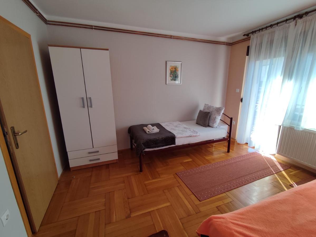 Apartments & Rooms 4 Rijeke Karlovac Exterior photo