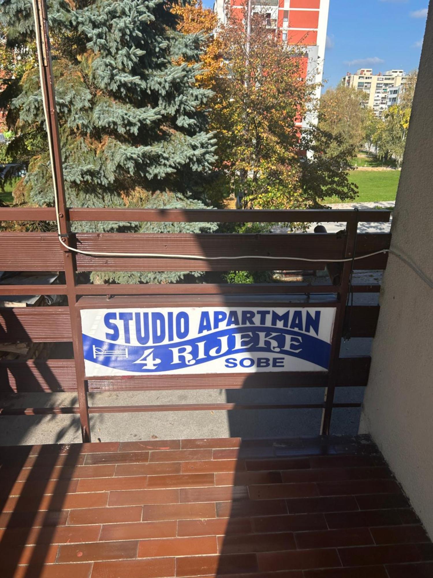 Apartments & Rooms 4 Rijeke Karlovac Exterior photo