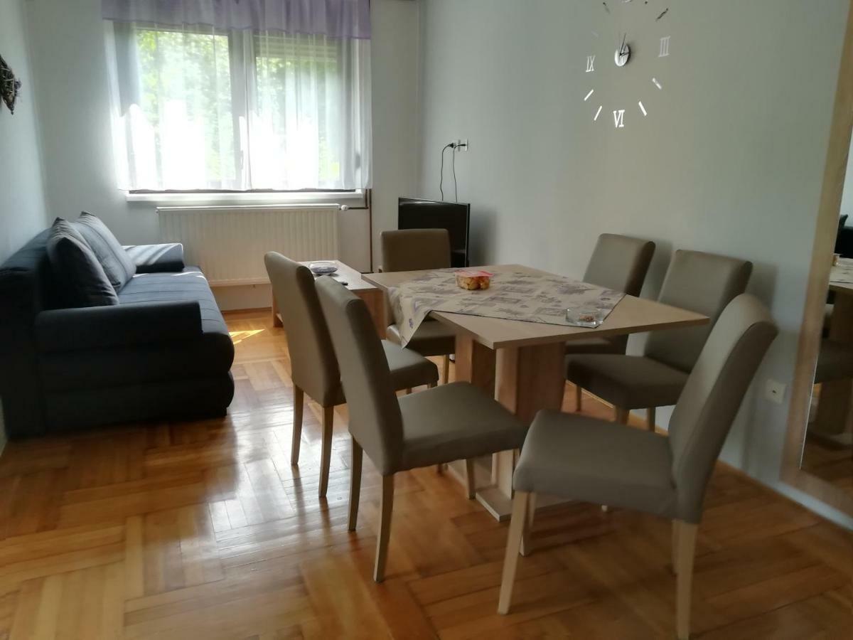 Apartments & Rooms 4 Rijeke Karlovac Exterior photo